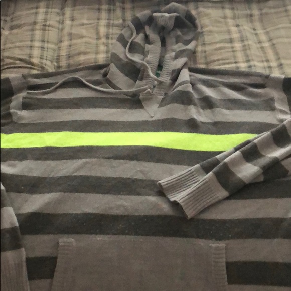 Machine MK lightweight hoodie ! XXL EUC - Picture 1 of 3